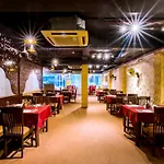 Tripli Hotels Silver Shine