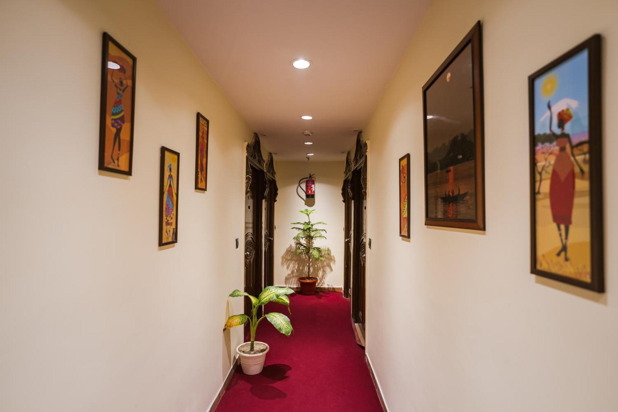 Tripli Silver Shine Varanasi